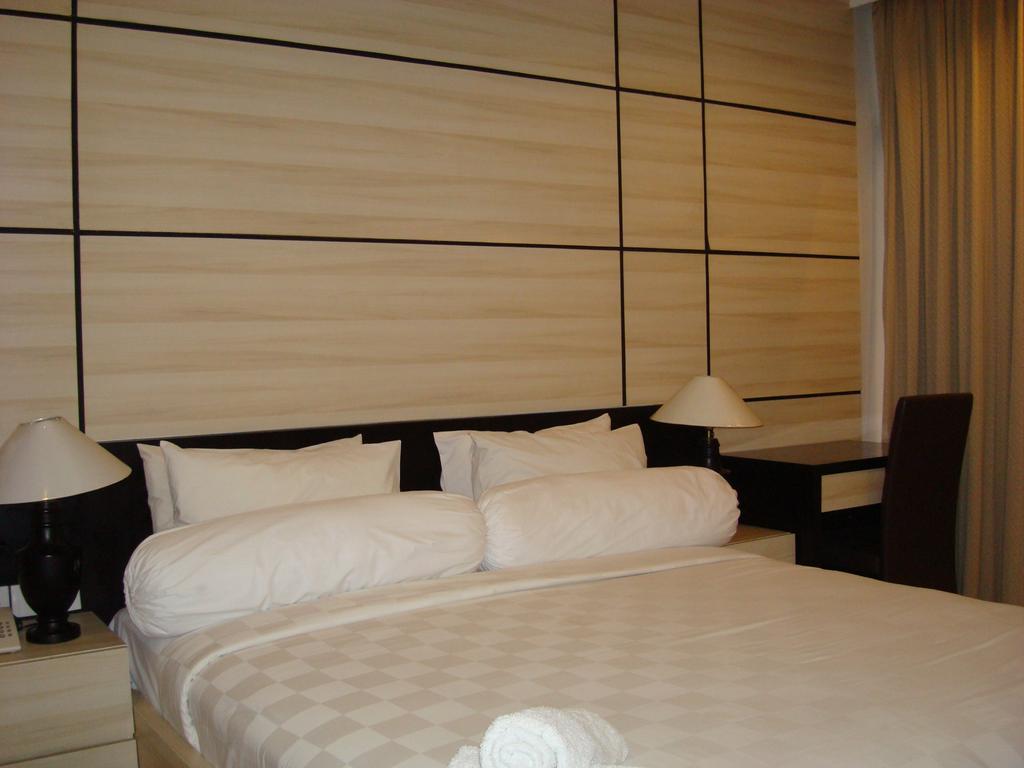 Ap Suite Apartment Kuta Lombok Extérieur photo