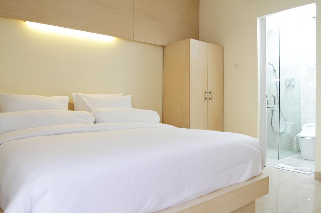 Ap Suite Apartment Kuta Lombok Extérieur photo